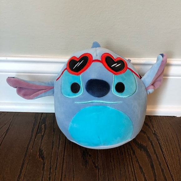 Squishmallows x Disney Bundle: 7” Stitch and Angel w/Heart Sunglasses - NWT! - Picture 7 of 13